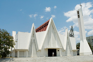 利比里亞里弗塞斯機(jī)場(chǎng)三字代碼(RVC),里弗塞斯機(jī)場(chǎng)(Rivercess airport)四字碼,利比里亞機(jī)場(chǎng)三字碼查詢(xún)